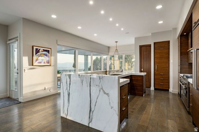815 N SANDHURST DR, Salt Lake City, UT 84103