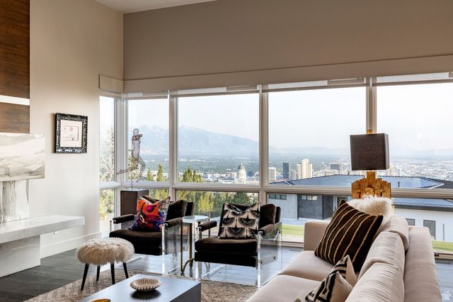 815 N SANDHURST DR, Salt Lake City, UT 84103