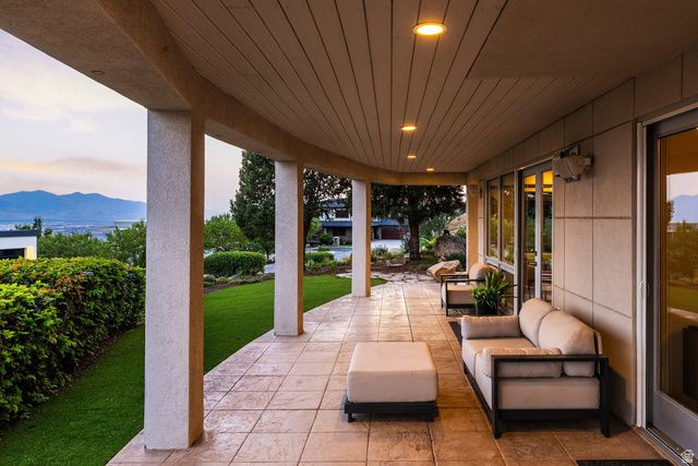 815 N SANDHURST DR, Salt Lake City, UT 84103