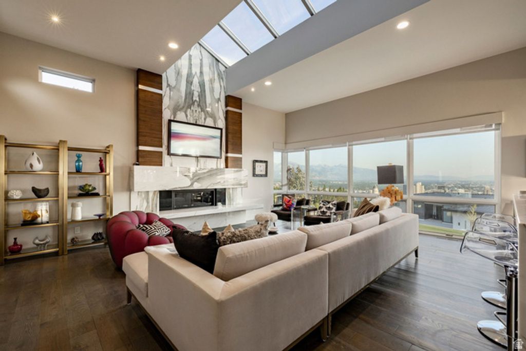 815 N SANDHURST DR, Salt Lake City, UT 84103 — photo 3