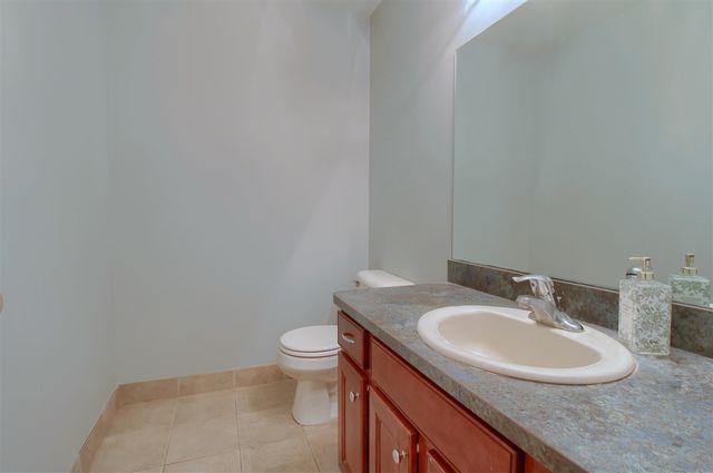 8165 Sequoia Lane, White Lake, MI 48386