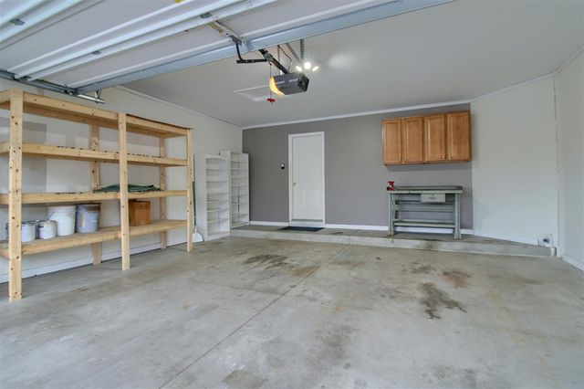 8165 Sequoia Lane, White Lake, MI 48386