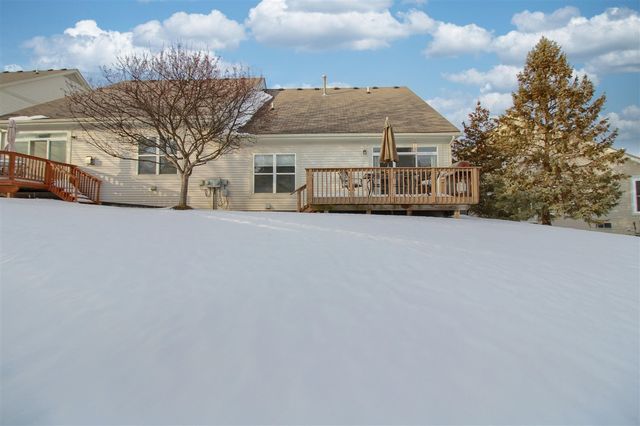 8165 Sequoia Lane, White Lake, MI 48386