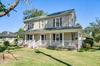 515 E Ridge Street, Rose Hill, NC 28458