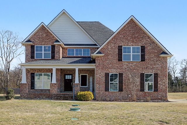 1904 Rhonda Dr, Christiana, TN 37037