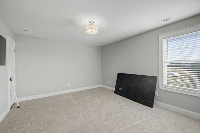 1904 Rhonda Dr, Christiana, TN 37037