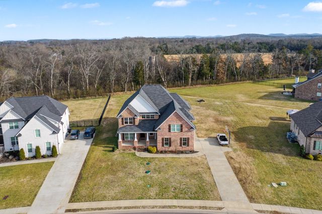 1904 Rhonda Dr, Christiana, TN 37037