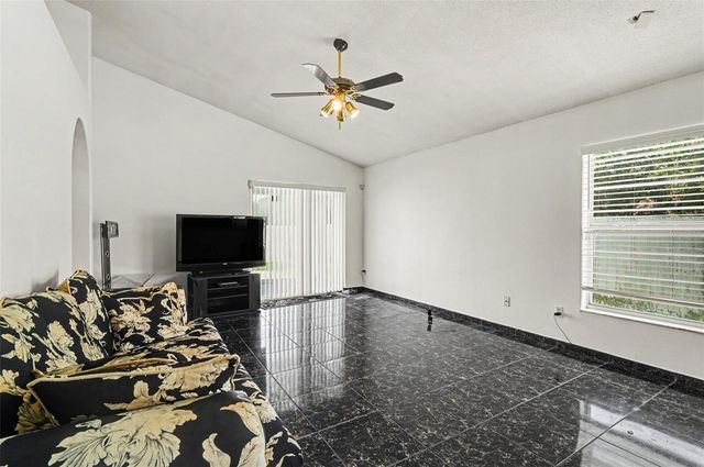 3342 CRYSTAL CREEK BOULEVARD, Orlando, FL 32837