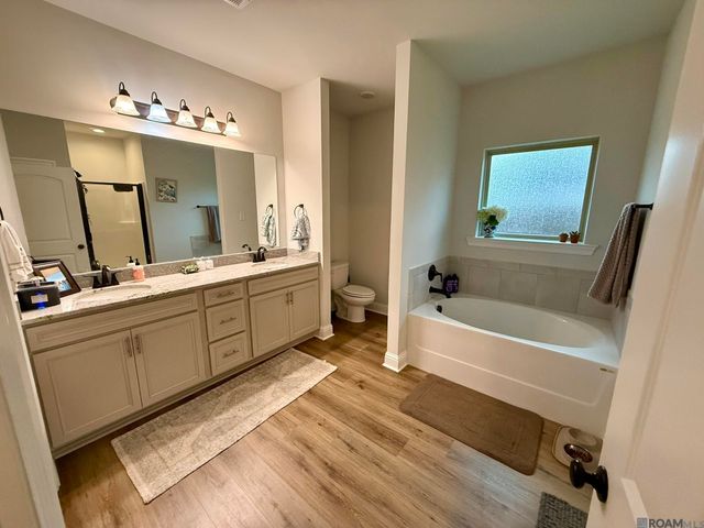 7306 Kenilworth Crossing Ave, Baton Rouge, LA 70820