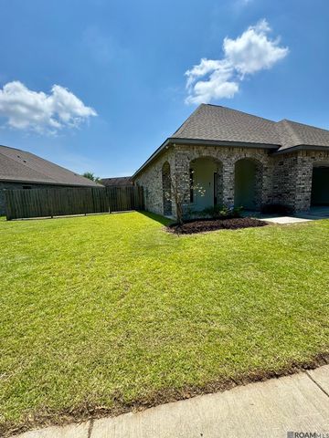 7306 Kenilworth Crossing Ave, Baton Rouge, LA 70820