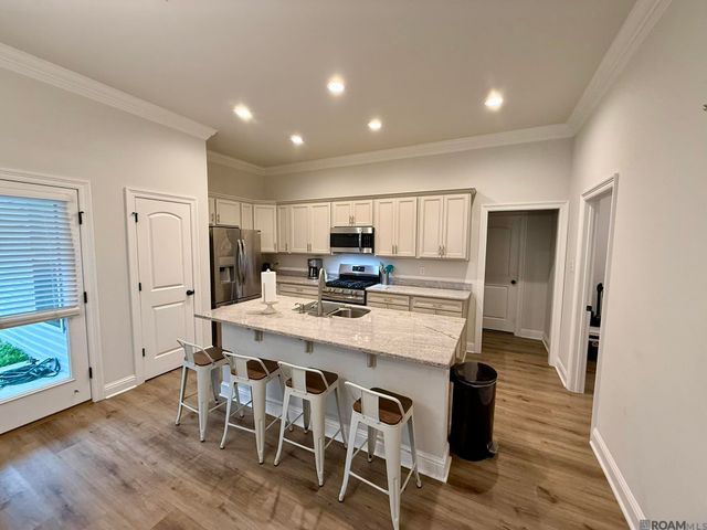 7306 Kenilworth Crossing Ave, Baton Rouge, LA 70820