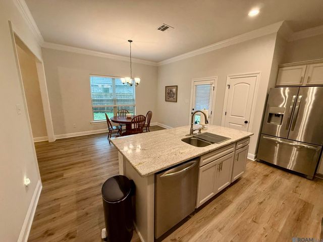 7306 Kenilworth Crossing Ave, Baton Rouge, LA 70820