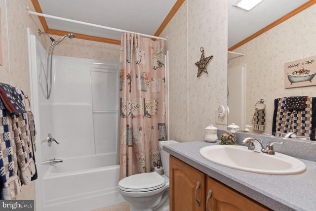30 ADELE AVE, Carlisle, PA 17015