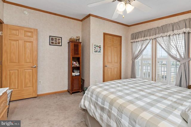 30 ADELE AVE, Carlisle, PA 17015