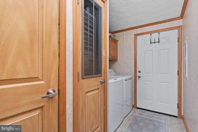 30 ADELE AVE, Carlisle, PA 17015