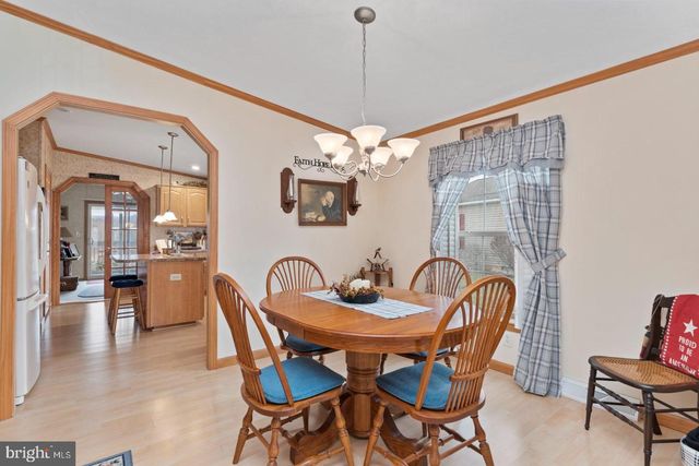 30 ADELE AVE, Carlisle, PA 17015