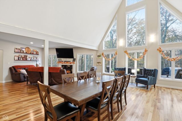 8851 S Peoga Road, Trafalgar, IN 46181