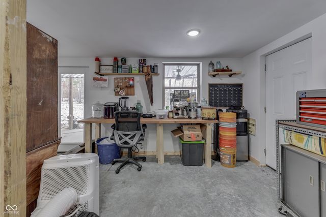 8851 S Peoga Road, Trafalgar, IN 46181