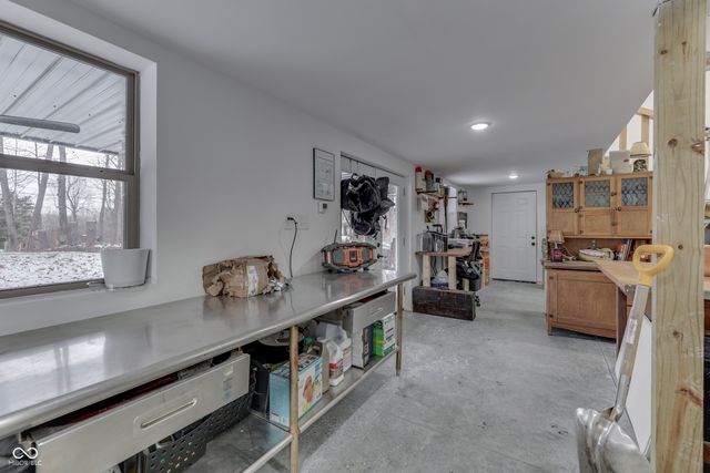 8851 S Peoga Road, Trafalgar, IN 46181