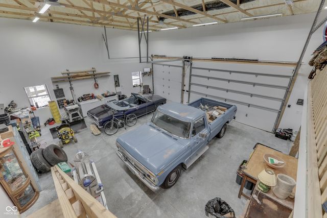 8851 S Peoga Road, Trafalgar, IN 46181