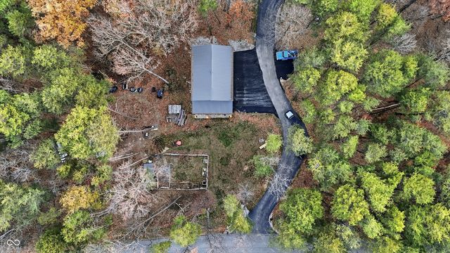 8851 S Peoga Road, Trafalgar, IN 46181