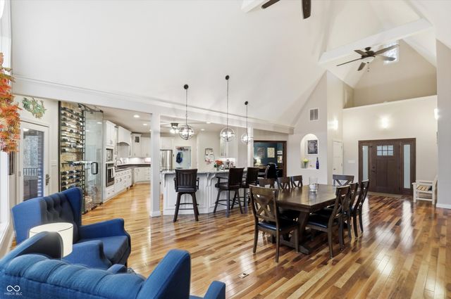 8851 S Peoga Road, Trafalgar, IN 46181