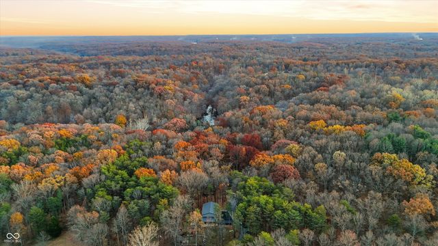 8851 S Peoga Road, Trafalgar, IN 46181