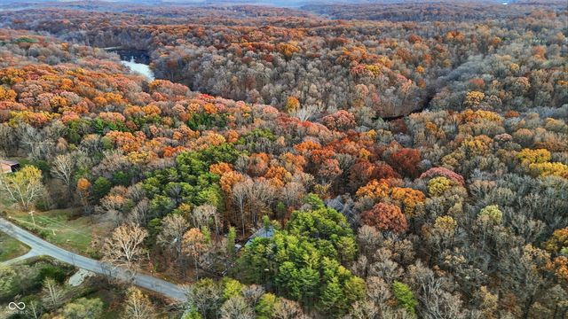 8851 S Peoga Road, Trafalgar, IN 46181