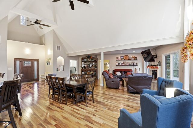 8851 S Peoga Road, Trafalgar, IN 46181