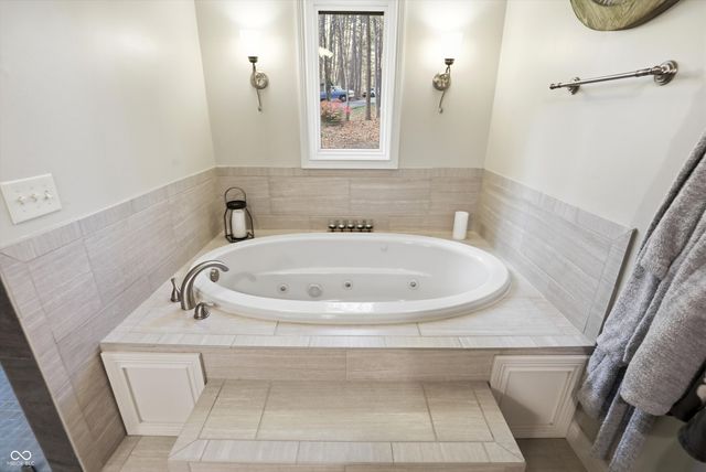 8851 S Peoga Road, Trafalgar, IN 46181