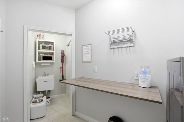 8851 S Peoga Road, Trafalgar, IN 46181