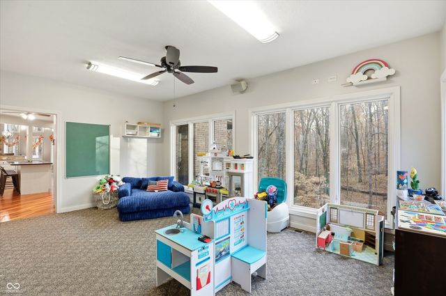 8851 S Peoga Road, Trafalgar, IN 46181