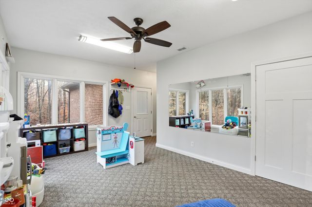 8851 S Peoga Road, Trafalgar, IN 46181