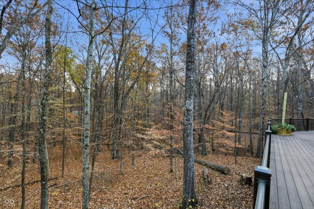 8851 S Peoga Road, Trafalgar, IN 46181