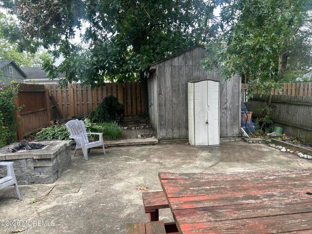 128 Chamone Avenue, Leonardo, NJ 07737