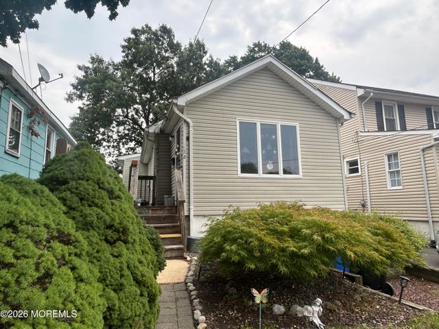 128 Chamone Avenue, Leonardo, NJ 07737