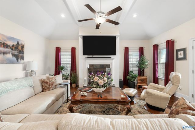 132 Shangrila Way, Meridianville, AL 35759