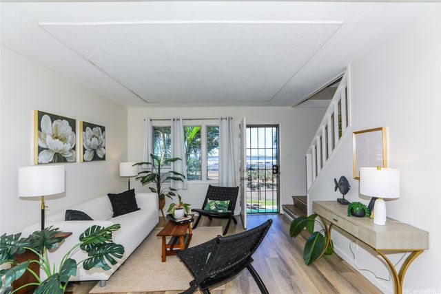 98-1384 Hinu Place 49, Pearl City, HI 96782