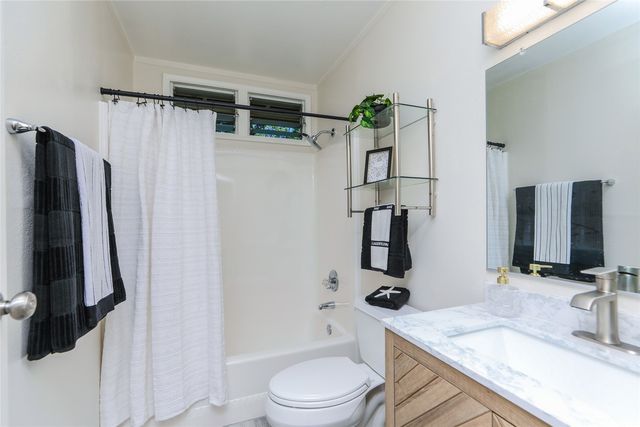 98-1384 Hinu Place 49, Pearl City, HI 96782