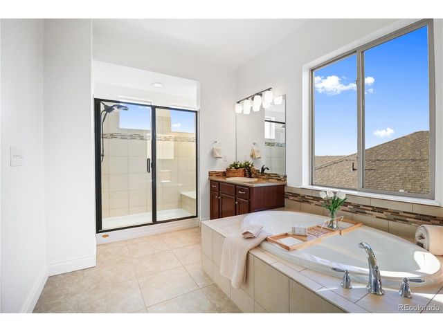 16589 Prospect Ln, Broomfield, CO 80023