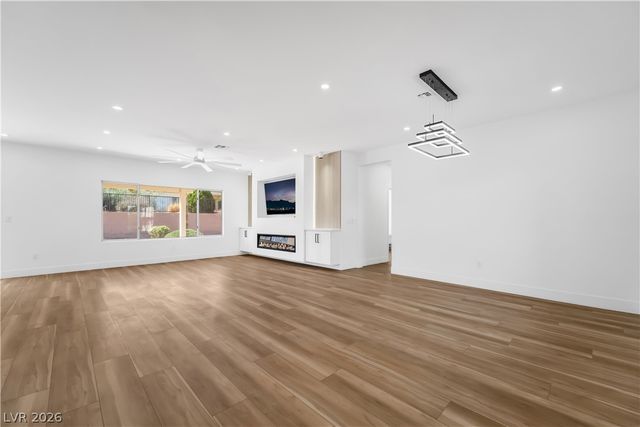 2537 Terrytown Avenue, Henderson, NV 89052