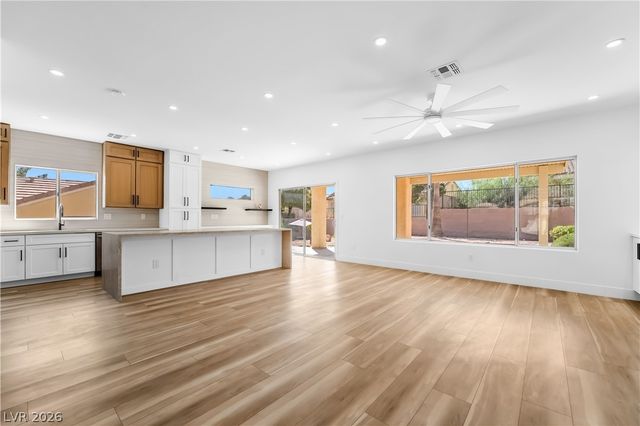 2537 Terrytown Avenue, Henderson, NV 89052