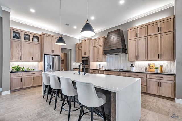 5211 Balfour Ct, Midland, TX 79707