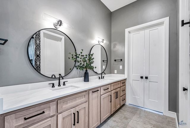 5211 Balfour Ct, Midland, TX 79707