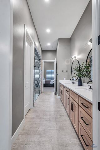 5211 Balfour Ct, Midland, TX 79707