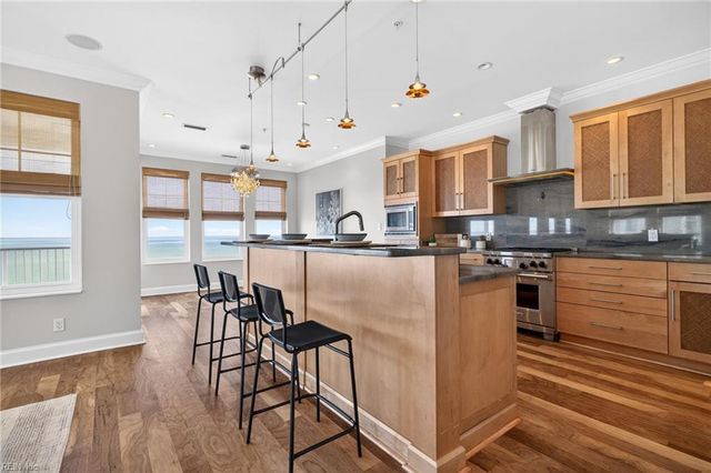 3800 DuPont Cir Unit 505, Virginia Beach, VA 23455