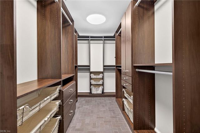 3800 DuPont Cir Unit 505, Virginia Beach, VA 23455