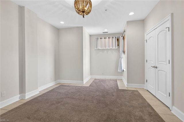 3800 DuPont Cir Unit 505, Virginia Beach, VA 23455