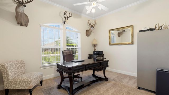 15314 Icet Creek Ave, Mont Belvieu, TX 77523