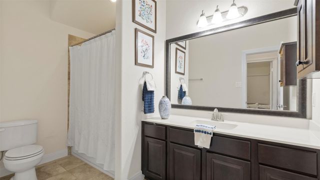 15314 Icet Creek Ave, Mont Belvieu, TX 77523